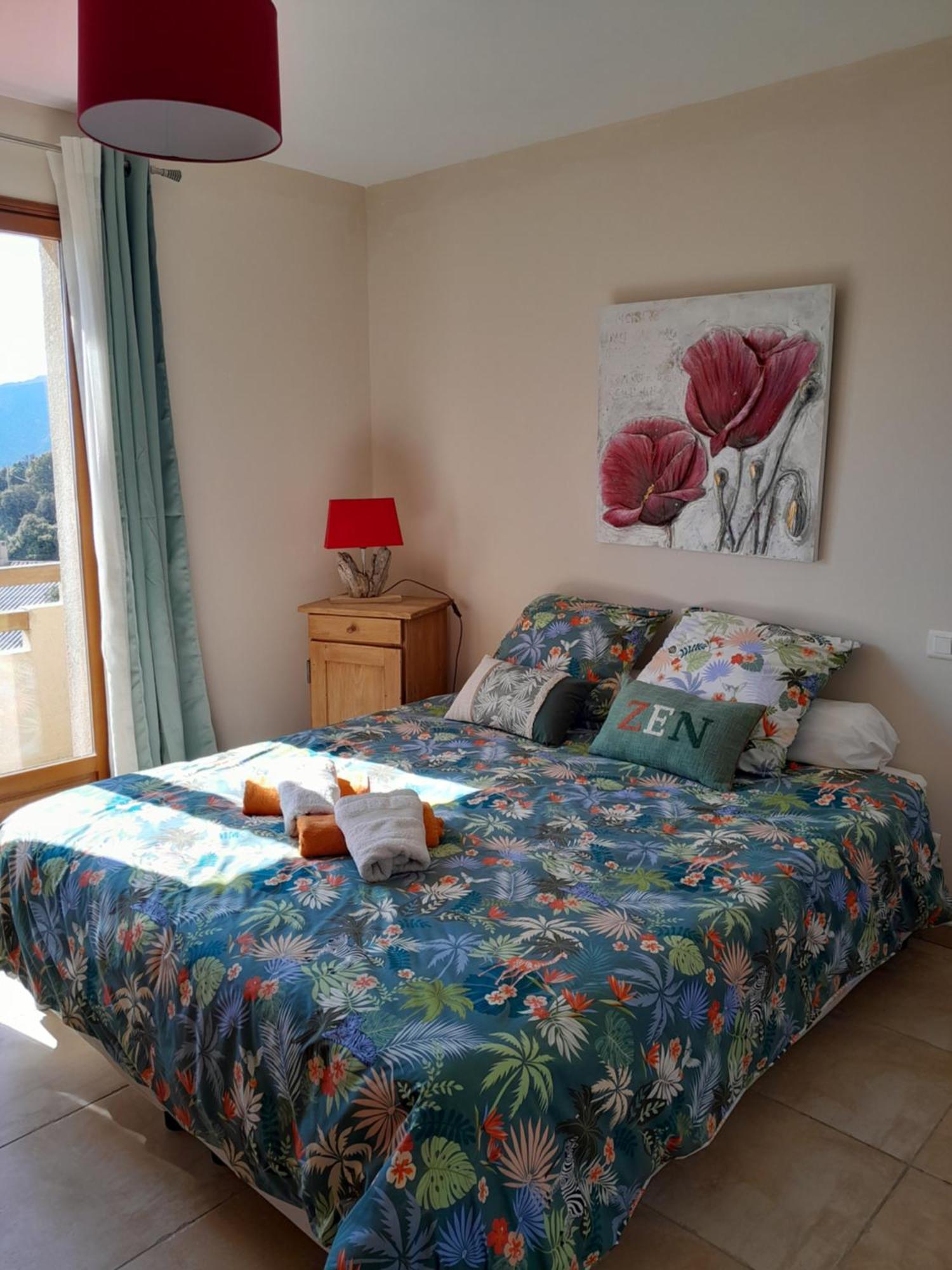 Mare E Monti Chez Thomas Et Magali Bed and Breakfast Vico Eksteriør billede